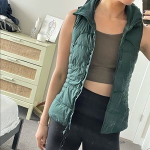 M Lululemon Green Vest